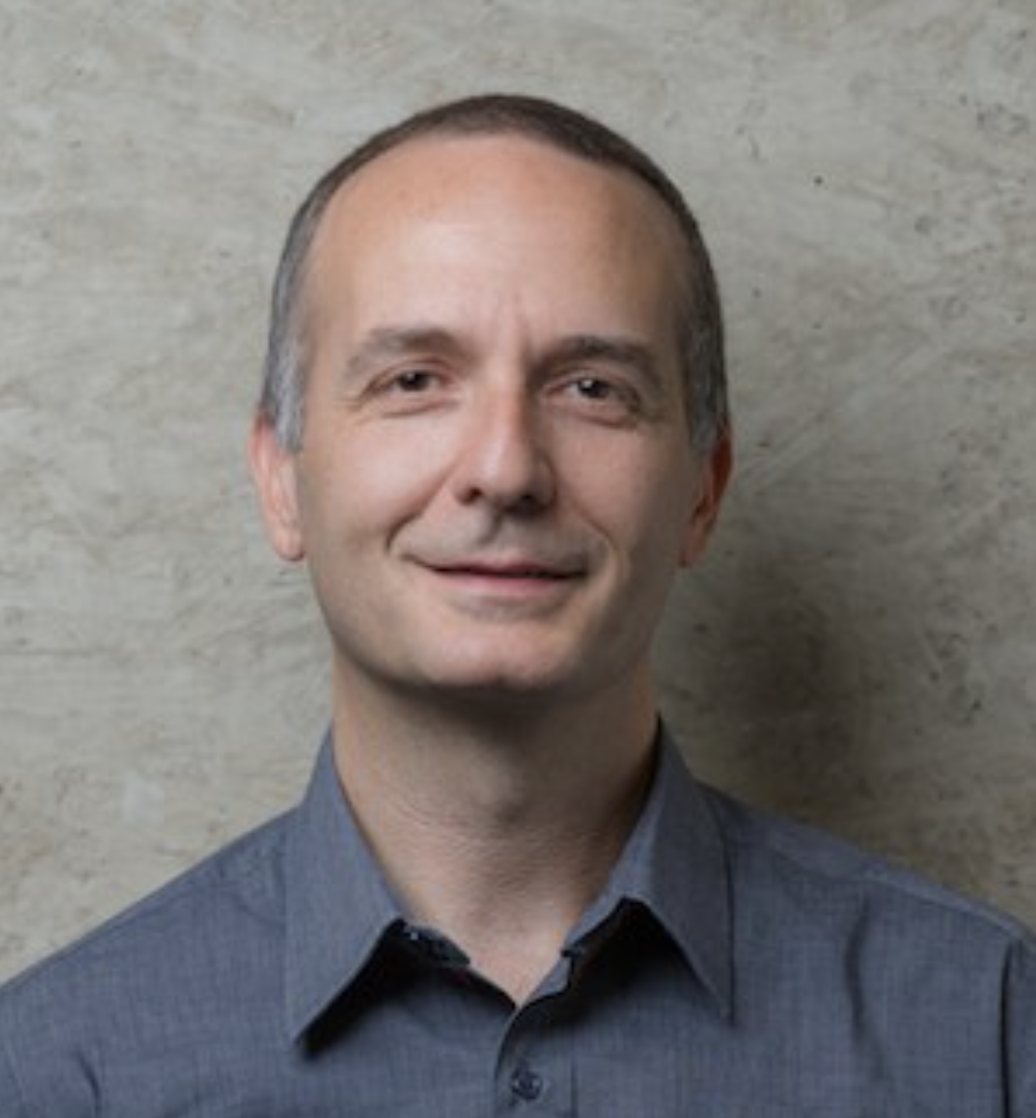 Dr. Edoardo Di Napoli