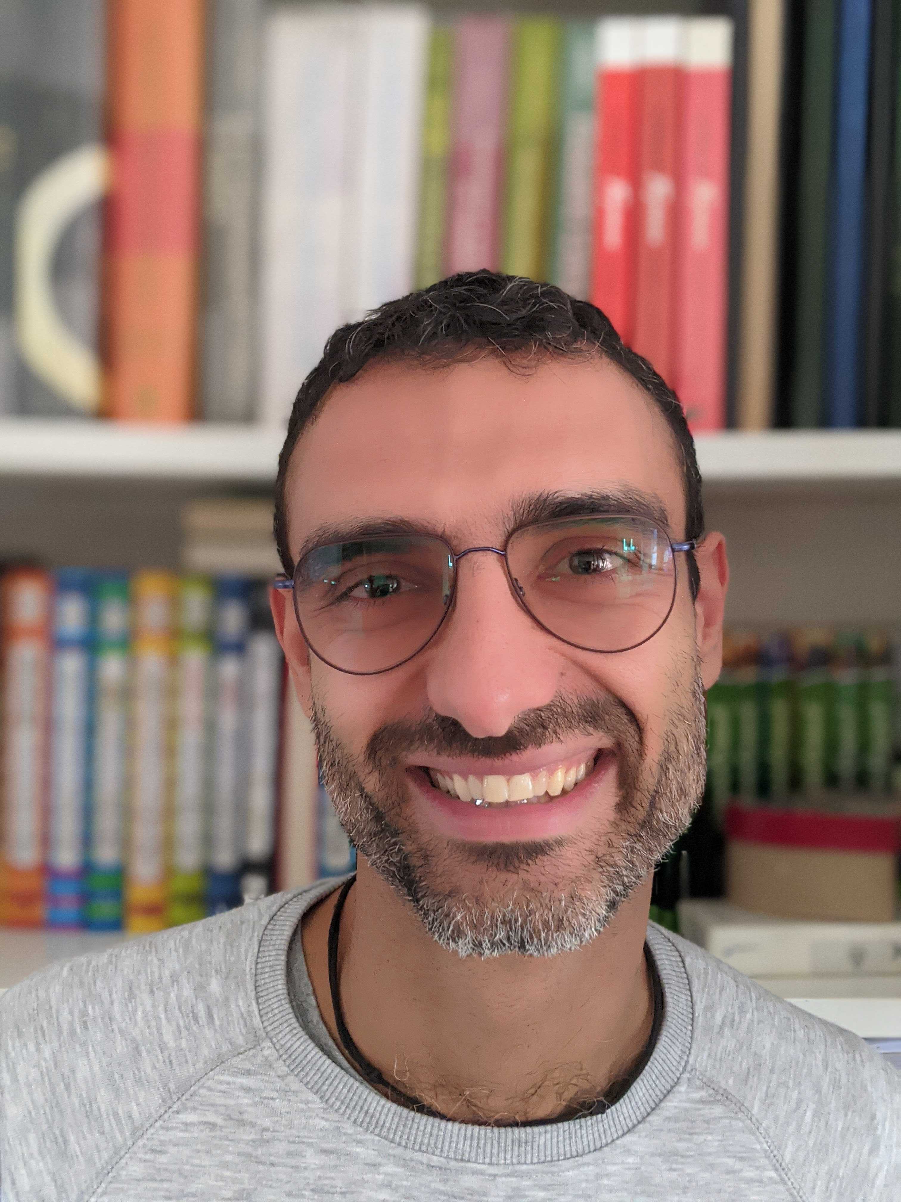 Dr. Luigi Genovese